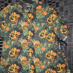 Two piece top and short Massive Leopard Cats Jungle Print NWT